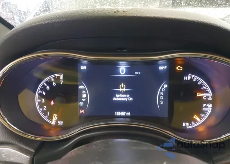 2015 Jeep Grand Cherokee Limited z USA, uszkodzony, nr VIN 1C4RJFBG9FC682451